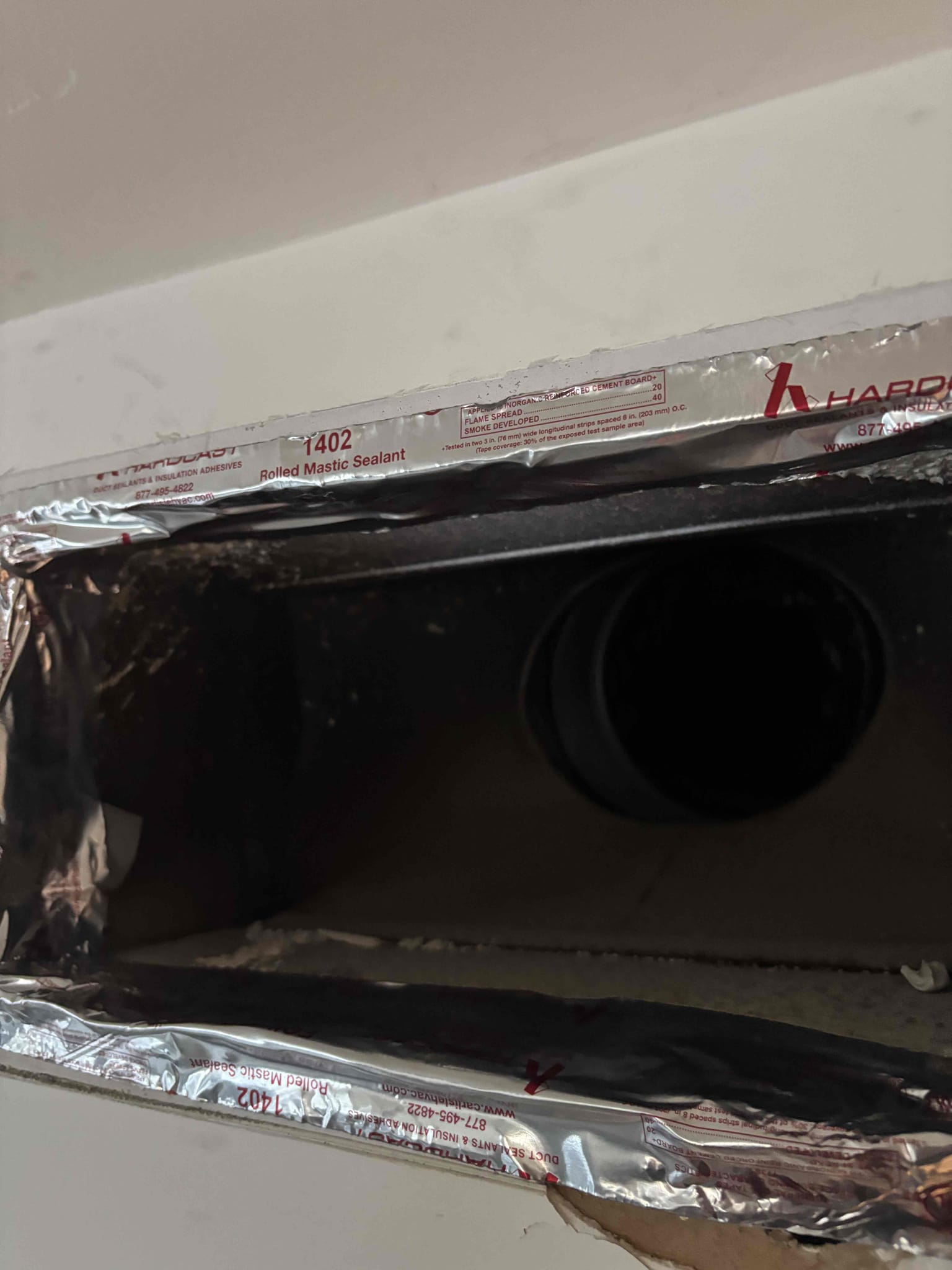 Anthony Hernandez, Dustin Brown