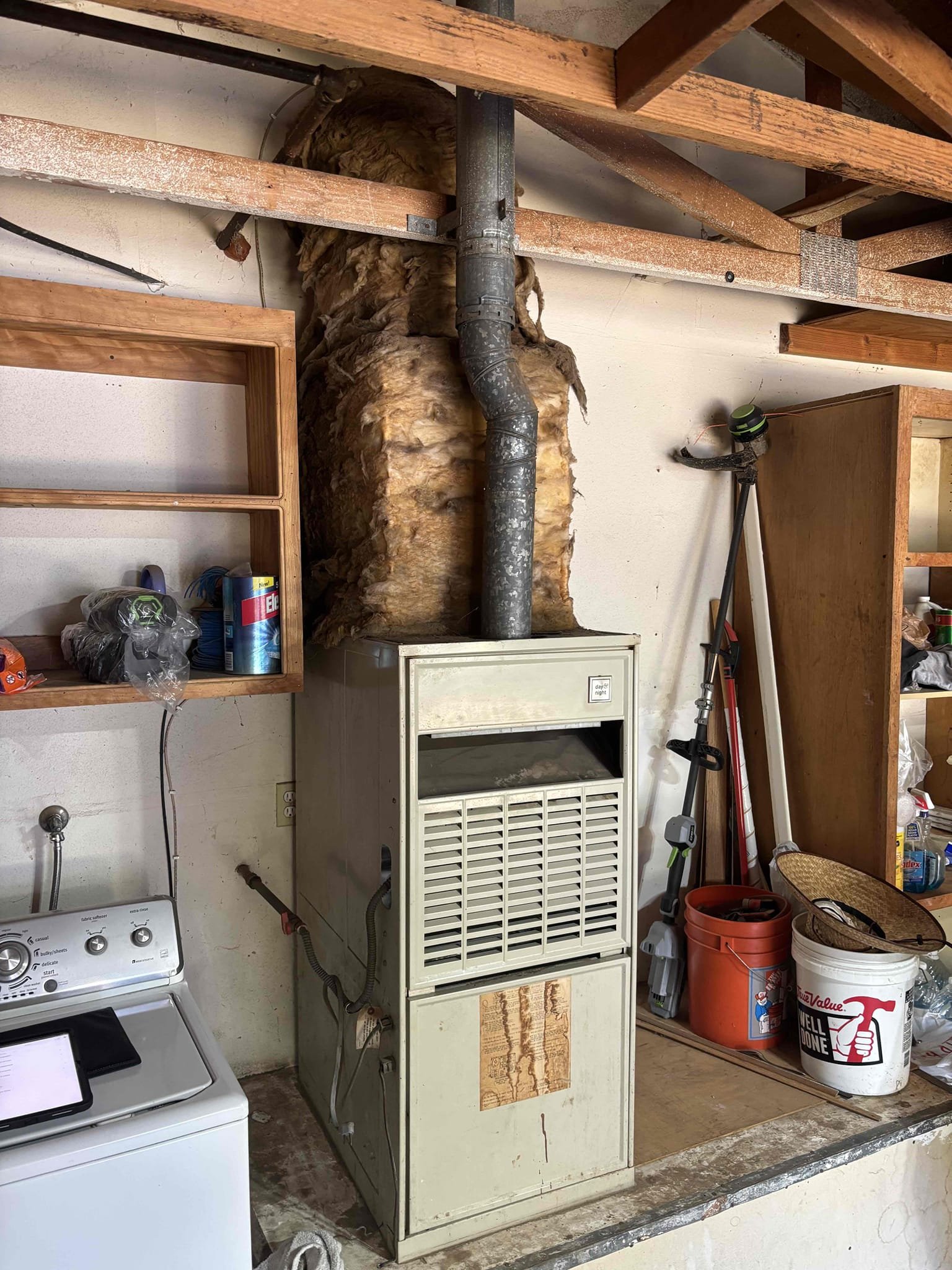 Christian Escudero, Joshua Stauffer